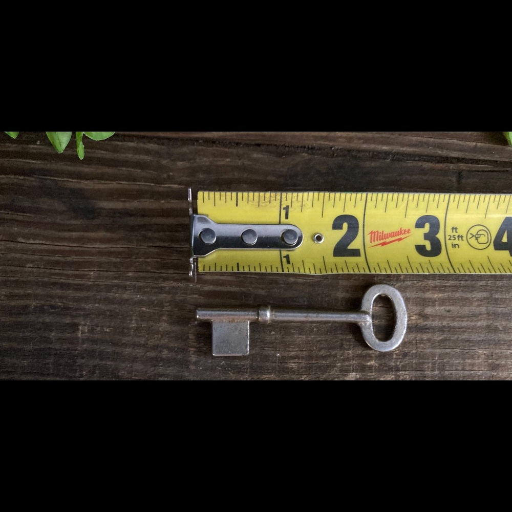 Antique Skelton Key - Picture 3 of 6